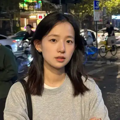 龙伟佑